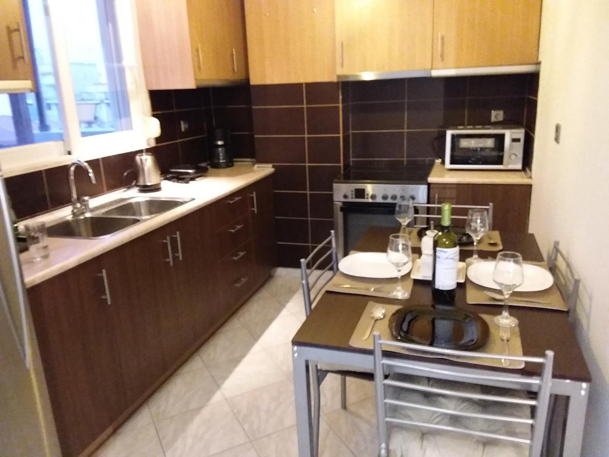Gazi View Apartments #1 アテネ エクステリア 写真