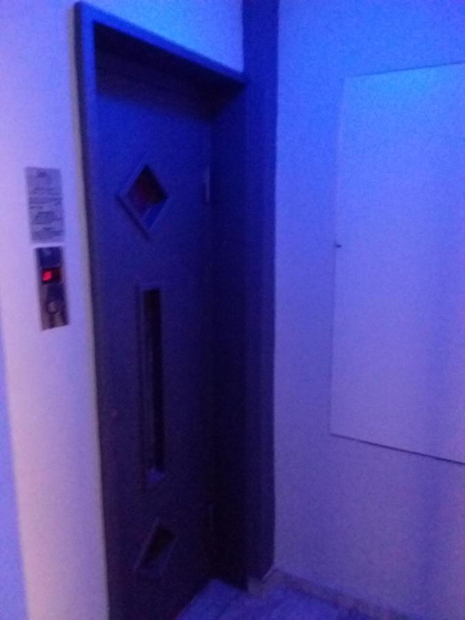Gazi View Apartments #1 アテネ エクステリア 写真