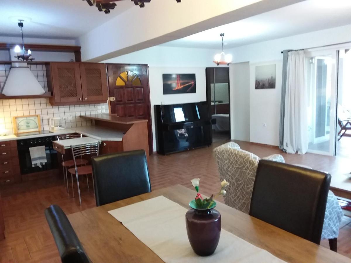 Gazi View Apartments #1 アテネ エクステリア 写真